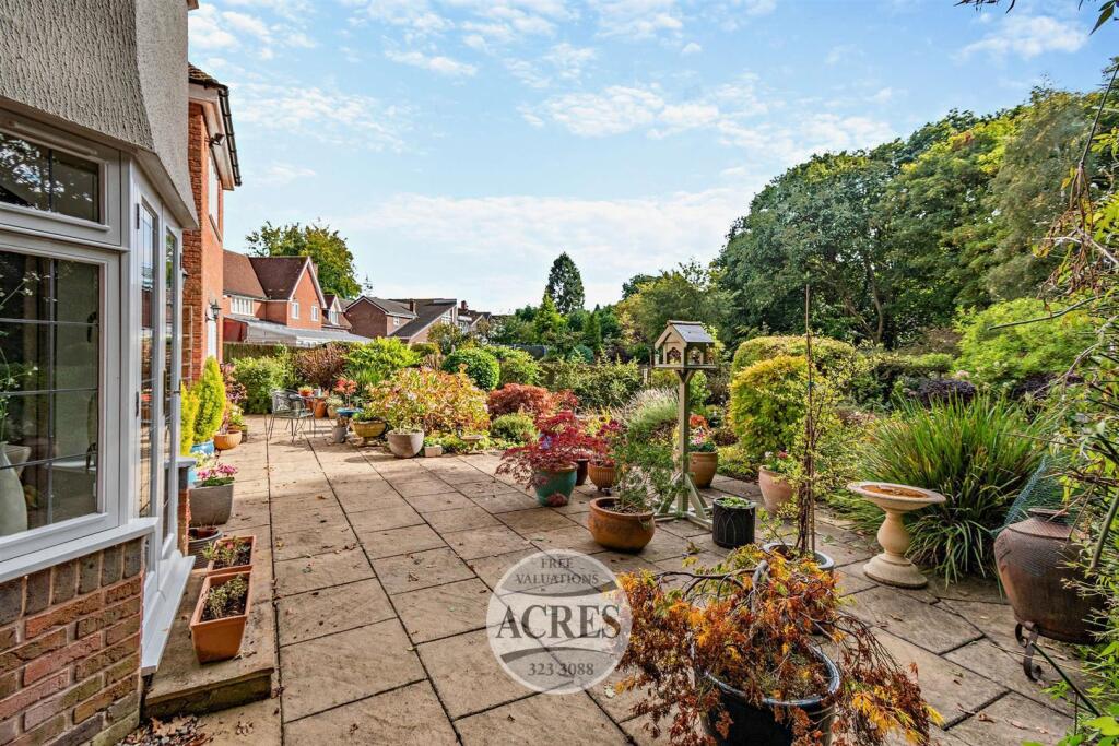 Additional image 38 of Newick Avenue, Little Aston Park