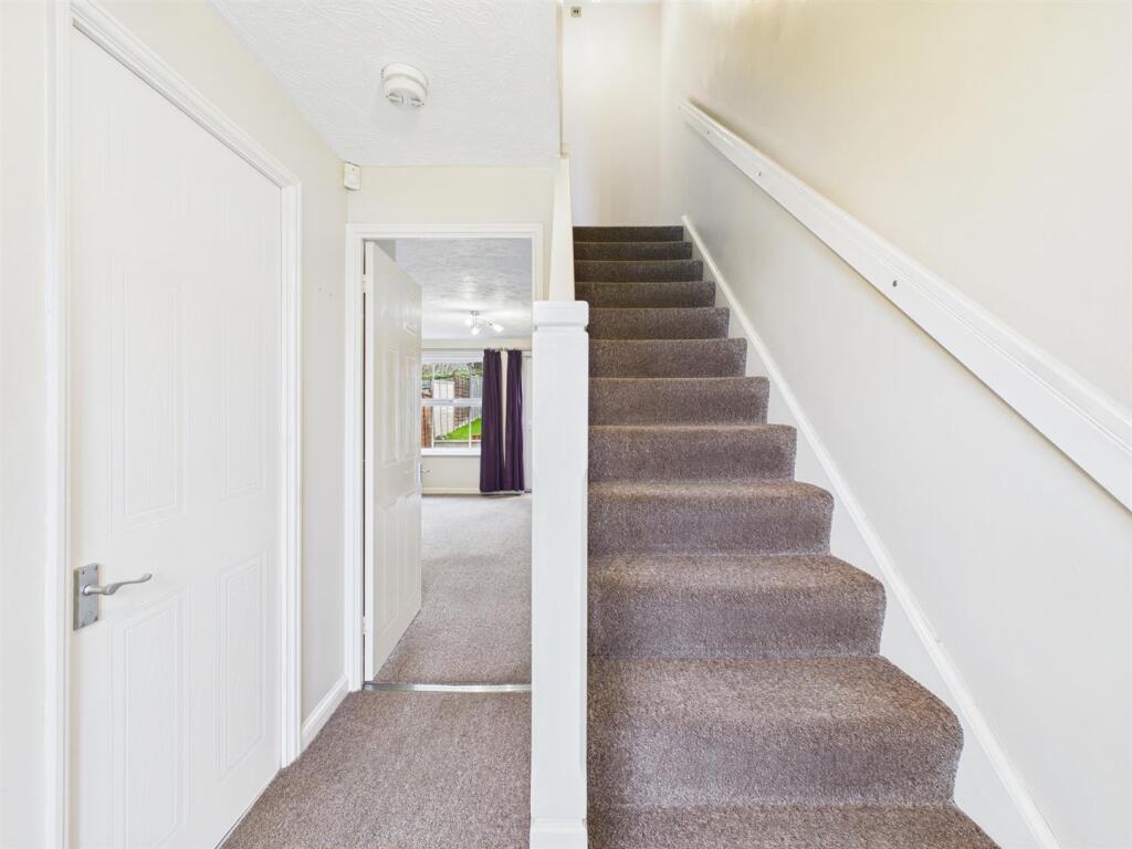 Additional image 5 of 70 Charterhouse Drive Solihull B91 3FH