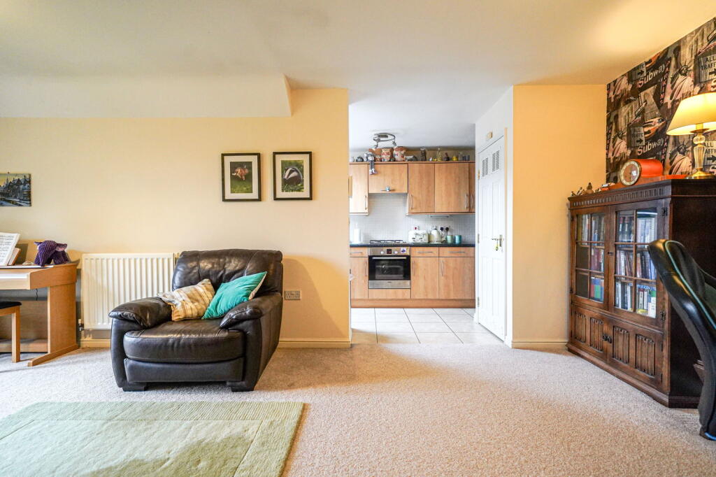 Additional image 4 of Eversleigh Court Aqueduct Road, Shirley