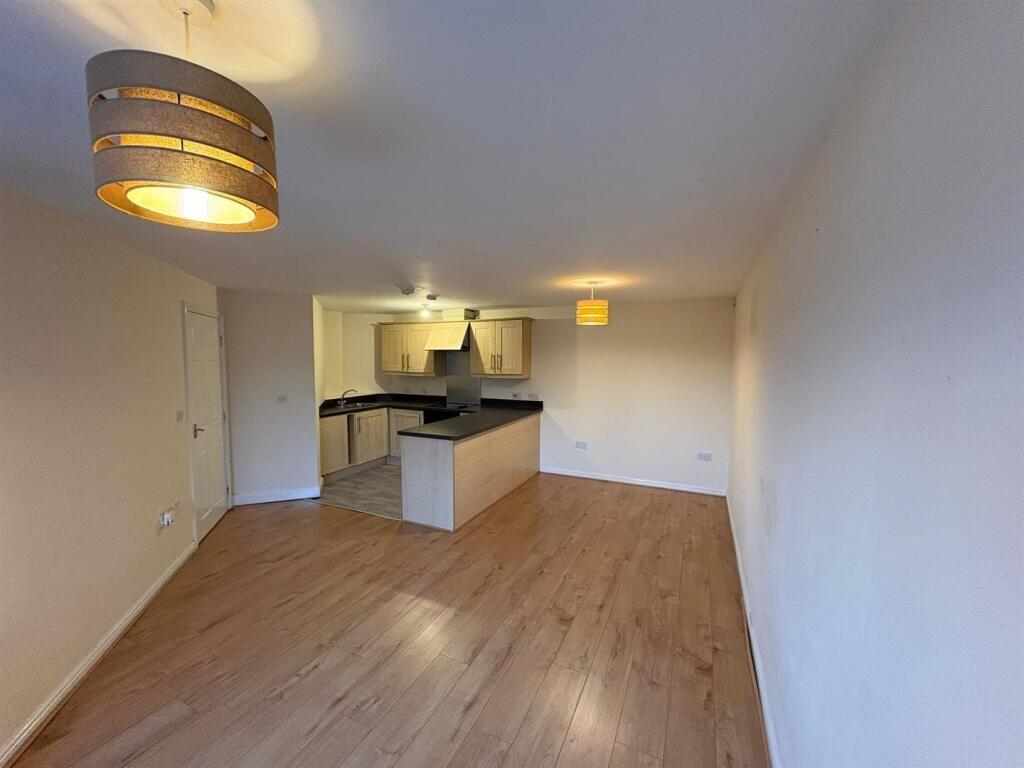 Additional image 4 of 38 Ashwood Close, Oldbury, West Midlands, B69 4SD