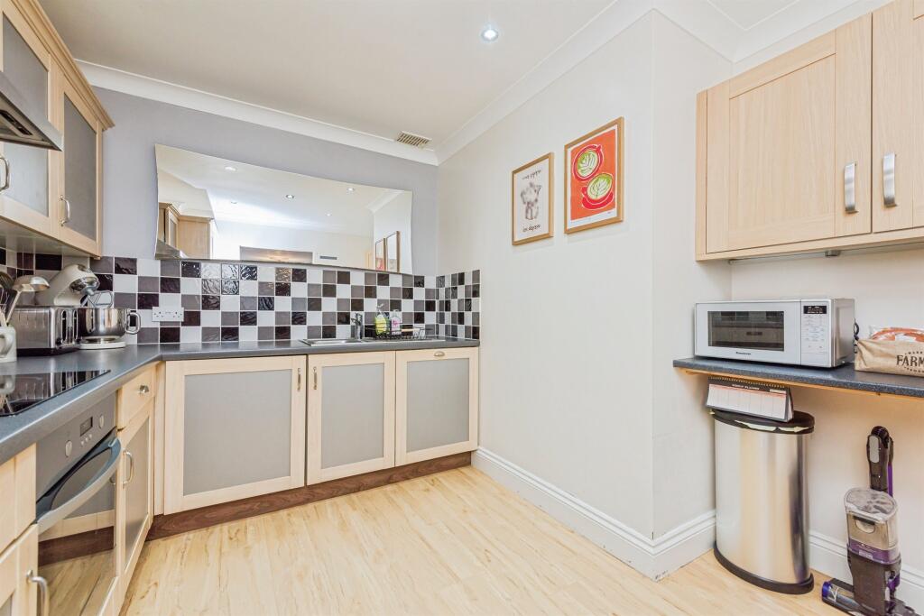 Additional image 7 of Caversham Place, SUTTON COLDFIELD