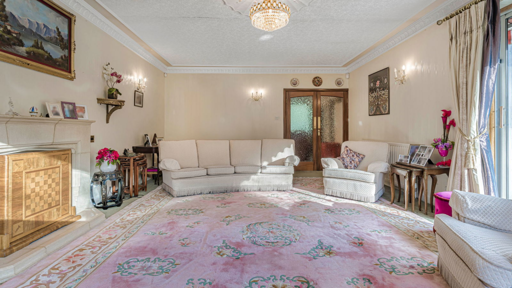 Additional image 8 of Ladywood Road, Four Oaks Park