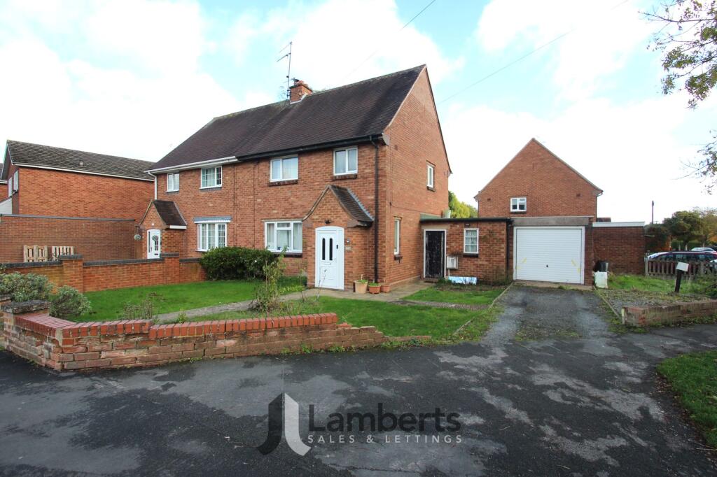 Additional image 21 of Crooks Lane, Studley, B80