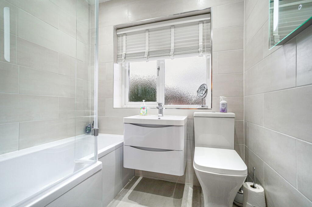 Additional image 17 of Hargrave Road, Shirley