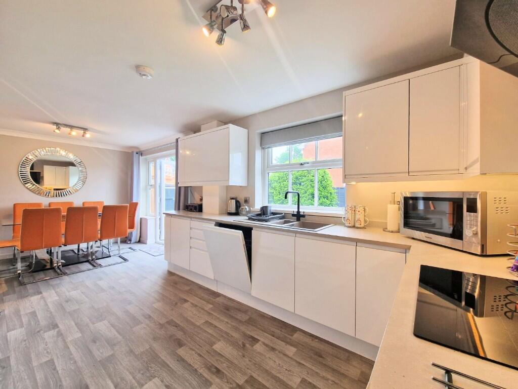 Additional image 4 of Woodperry Avenue, Solihull, West Midlands, B91