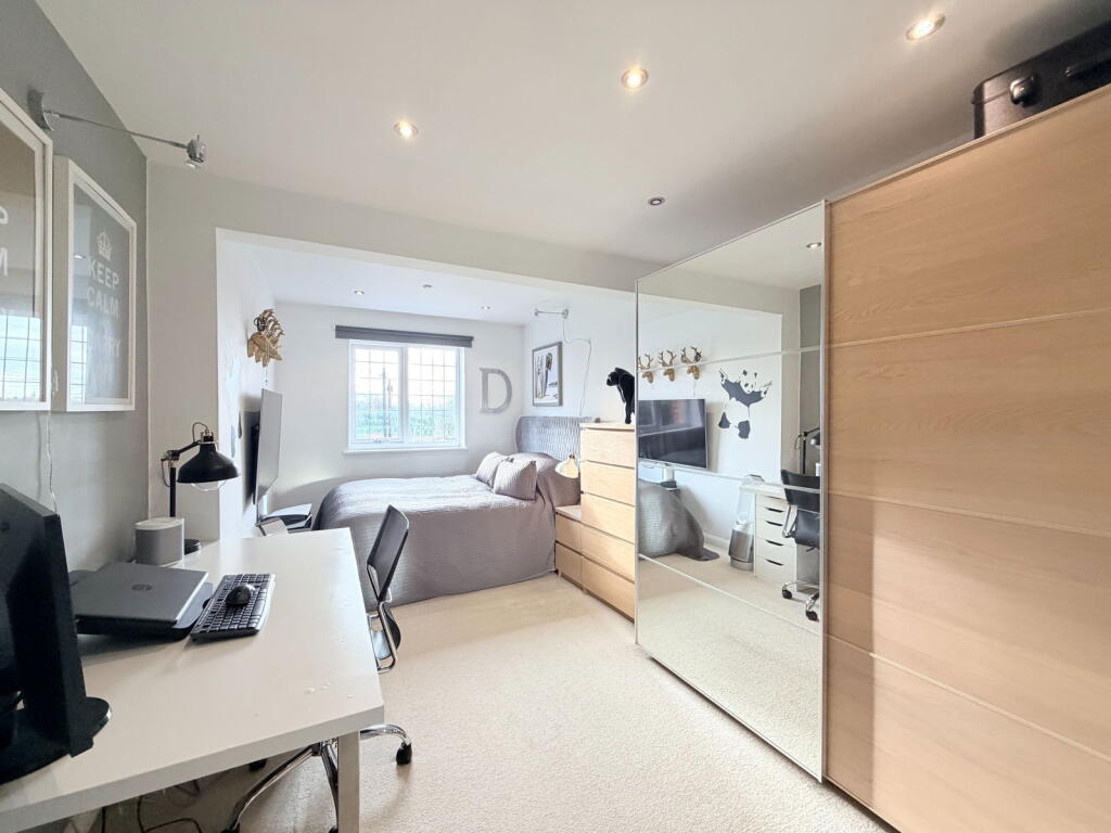 Additional image 18 of Haslucks Green Road, Shirley, B90 1DX