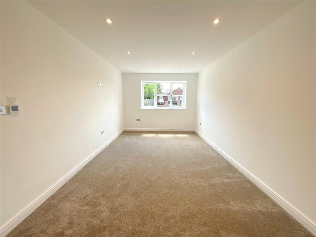 Additional image 8 of The Green, Bonehill, Tamworth, Staffordshire, B78