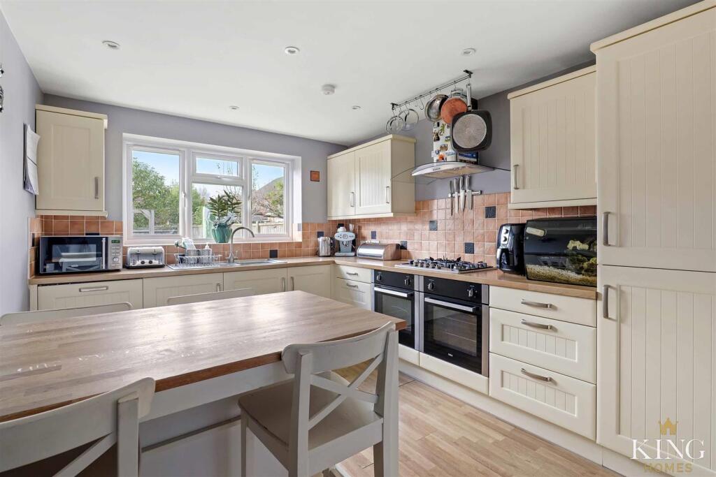 Additional image 4 of Highfield Road, Studley