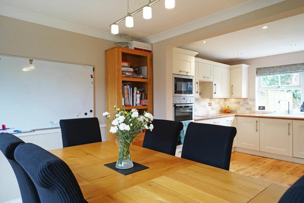 Additional image 5 of Chipstone Close, Solihull, B91