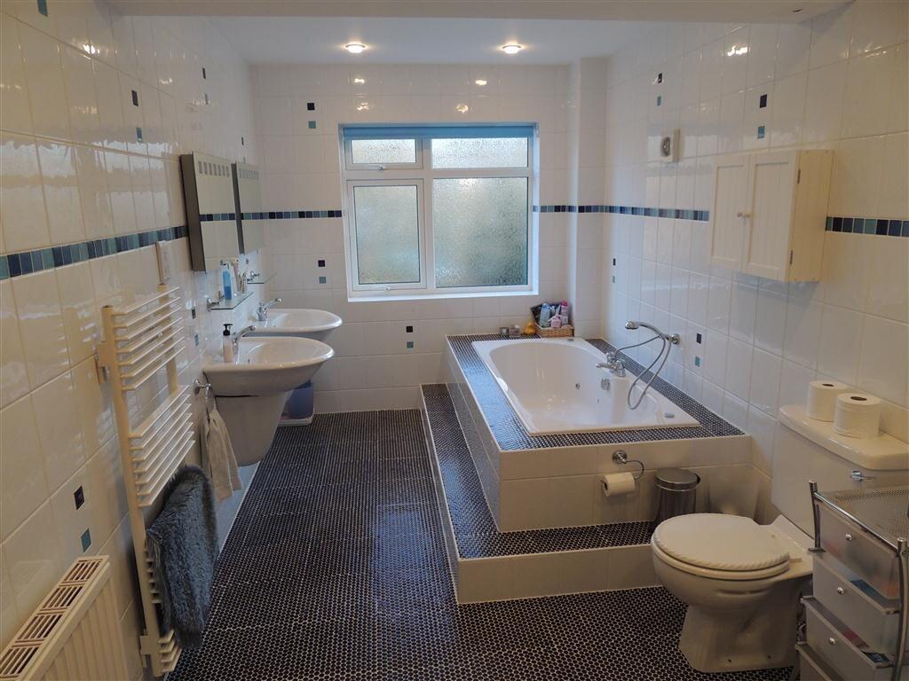 Additional image 17 of White House Way, Solihull