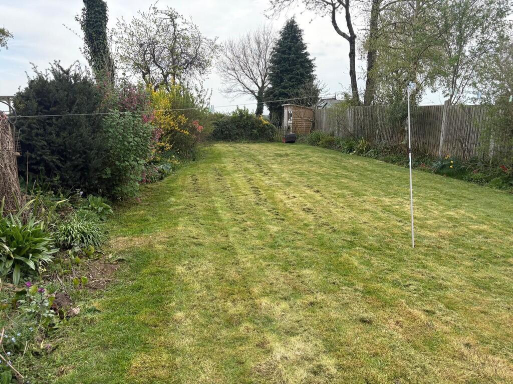 Additional image 14 of Hill Lane, Bassetts Pole