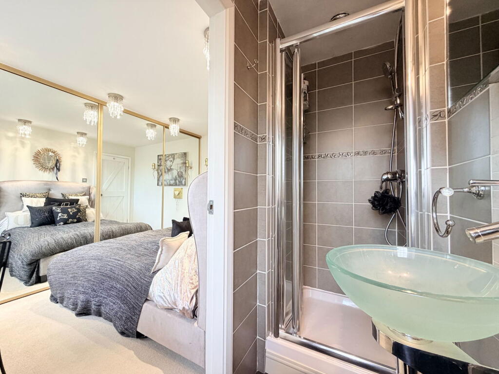 Additional image 16 of Haslucks Green Road, Shirley, B90 1DX