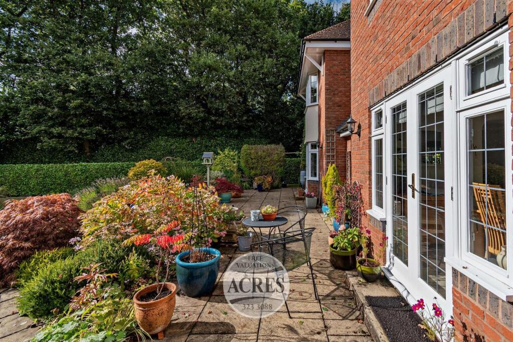 Additional image 39 of Newick Avenue, Little Aston Park