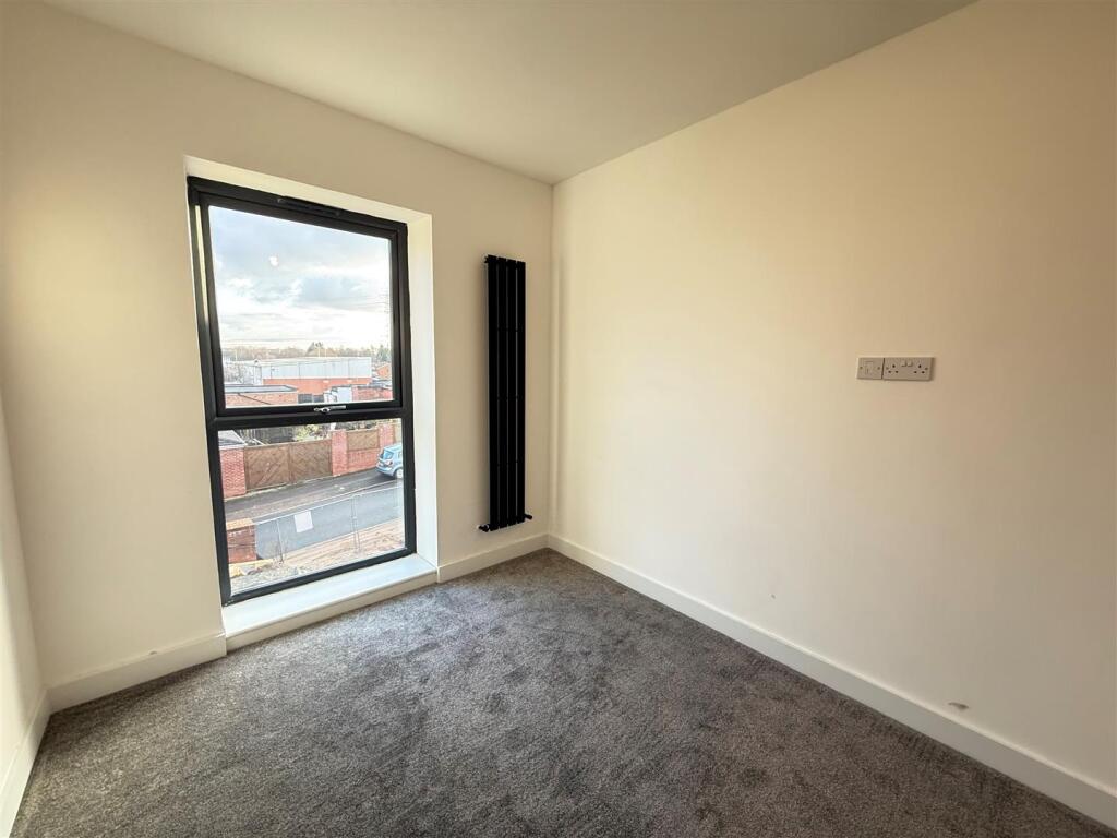 Additional image 9 of Two Bedroom- Black Lake, West Bromwich