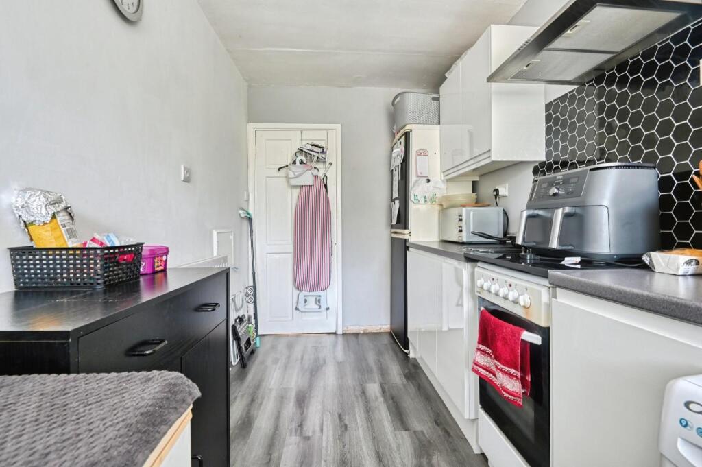 Additional image 7 of Chestnut Close, Kingsbury, Tamworth