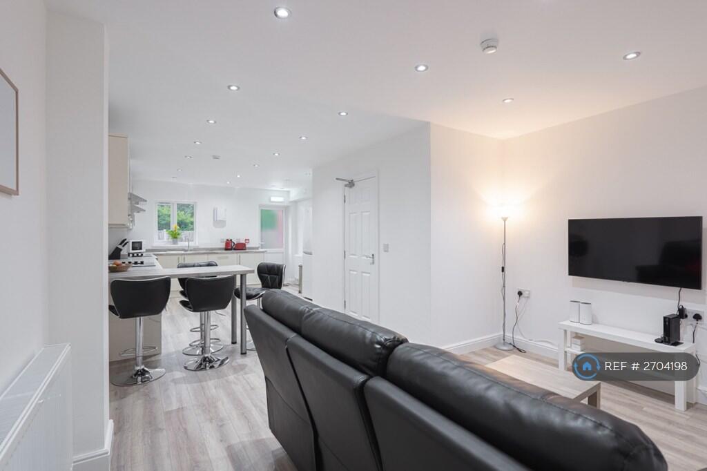 Additional image 2 of Bearwood Road, Smethwick, B66