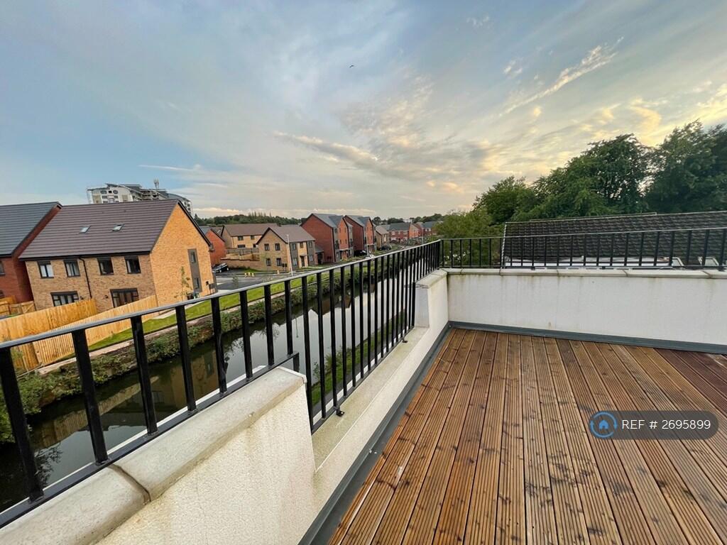 Additional image 19 of Bridge Court, Oldbury, B69