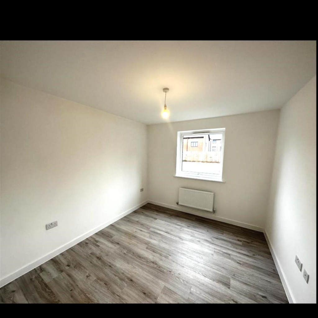 Additional image 4 of Newman Square, Shirley