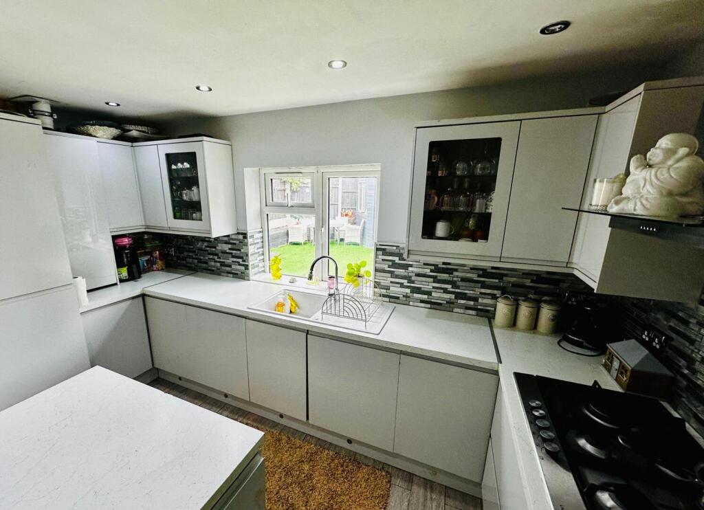 Additional image 14 of Eva Road, Oldbury