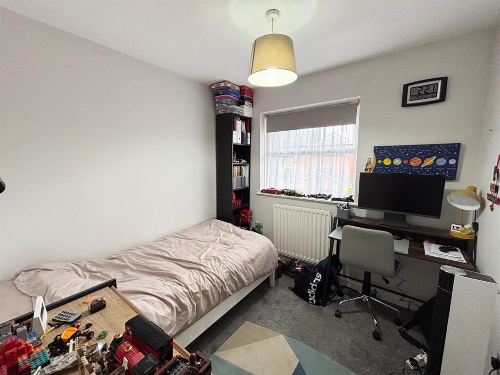 Additional image 8 of Woodbury Grove, Solihull, West Midlands