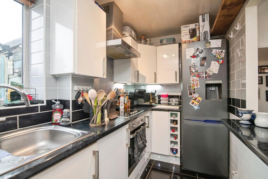 Additional image 7 of Truro Close, Rowley Regis, B65