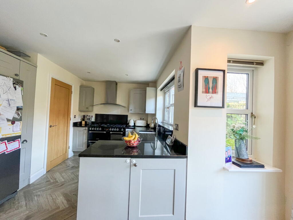 Additional image 11 of Whitchurch Lane, Dickens Heath B90