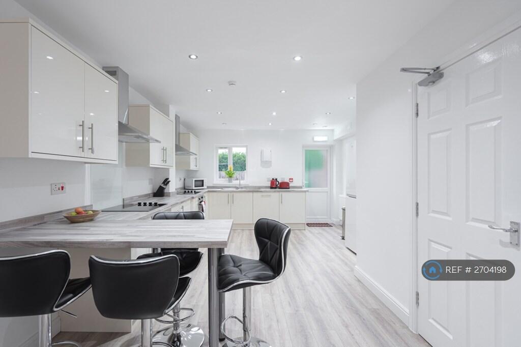 Additional image 4 of Bearwood Road, Smethwick, B66