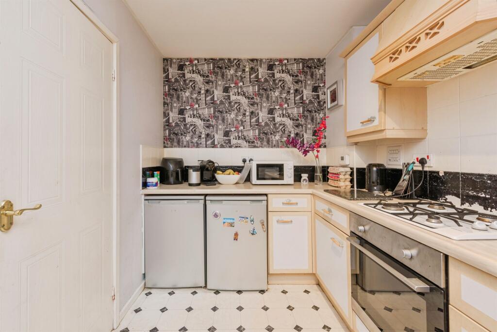 Additional image 9 of Blackfriars Close, Tamworth