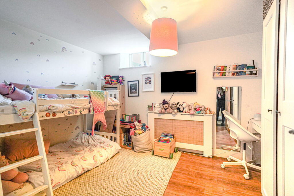 Additional image 12 of 6 Park Mews, Solihull, B91 2GH