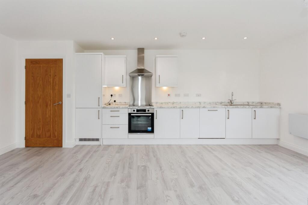 Additional image 8 of The Woodlands, OLDBURY