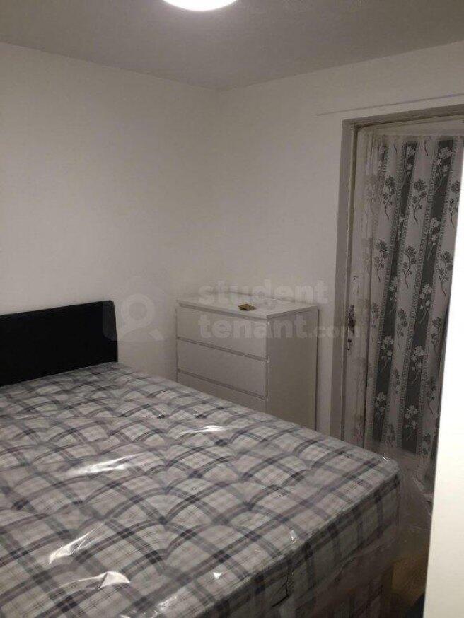 Additional image 29 of Brough Close