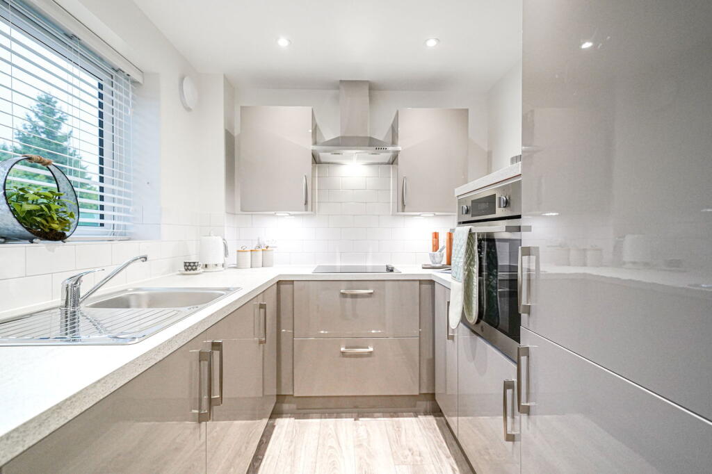 Additional image 12 of Apartment 30, Bower Lodge, Shirley