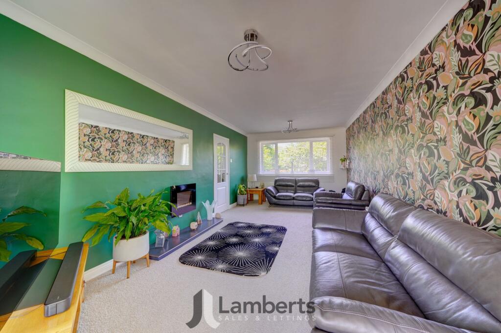 Additional image 5 of Birmingham Road, Mappleborough Green, B80