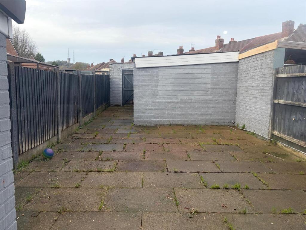 Additional image 12 of Throne Crescent, Rowley Regis