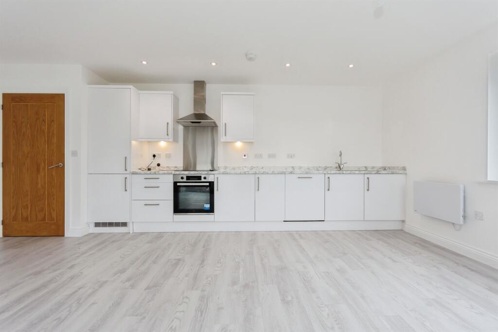 Additional image 19 of The Woodlands, OLDBURY