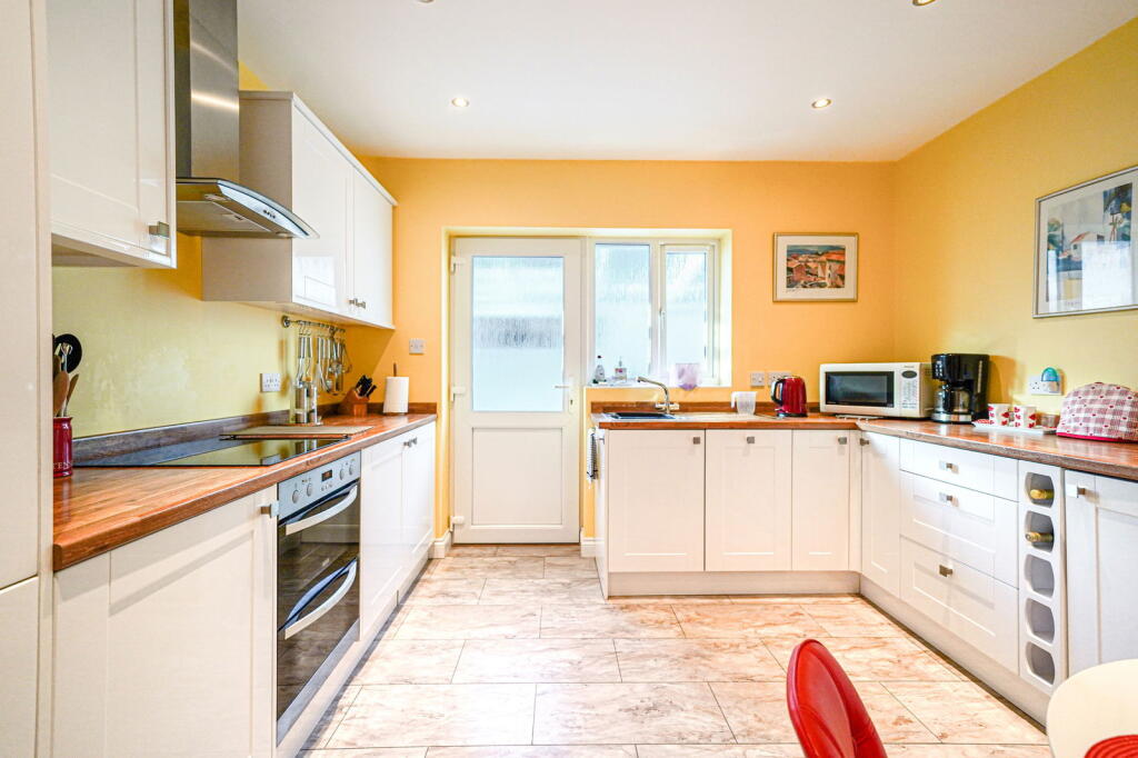 Additional image 3 of Oberon Drive, Shirley