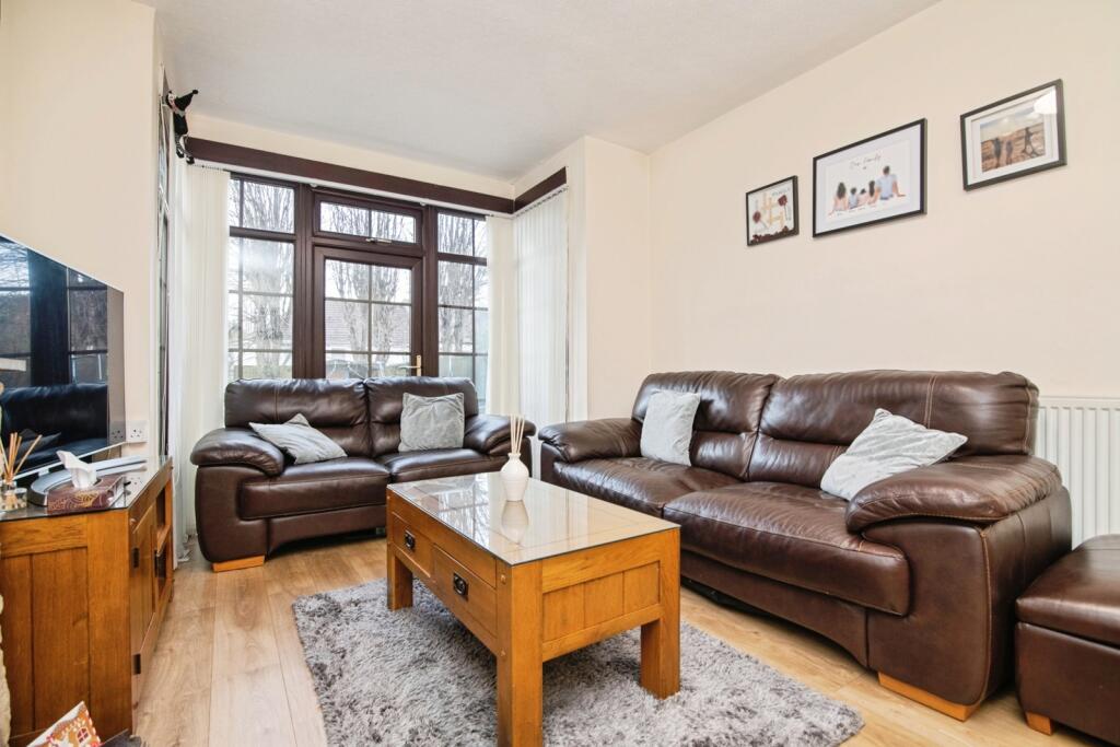 Additional image 22 of Hawthorn Croft, Oldbury, West Midlands, B68