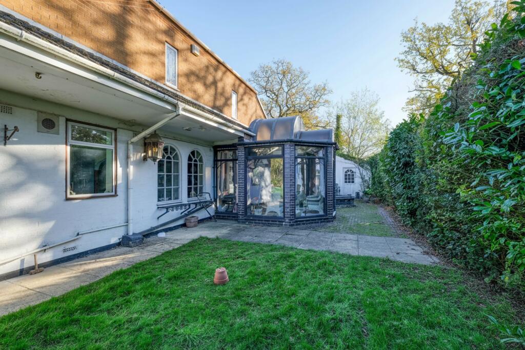 Additional image 22 of Dickens Heath Road, Shirley, B90