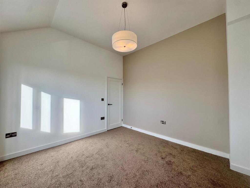 Additional image 18 of Springfield Crescent, Sutton Coldfield, B76 2SS