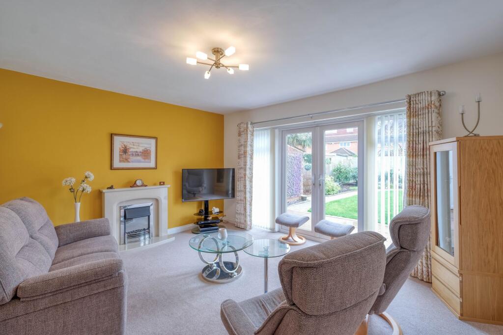 Additional image 18 of Oberon Drive, Shirley, B90