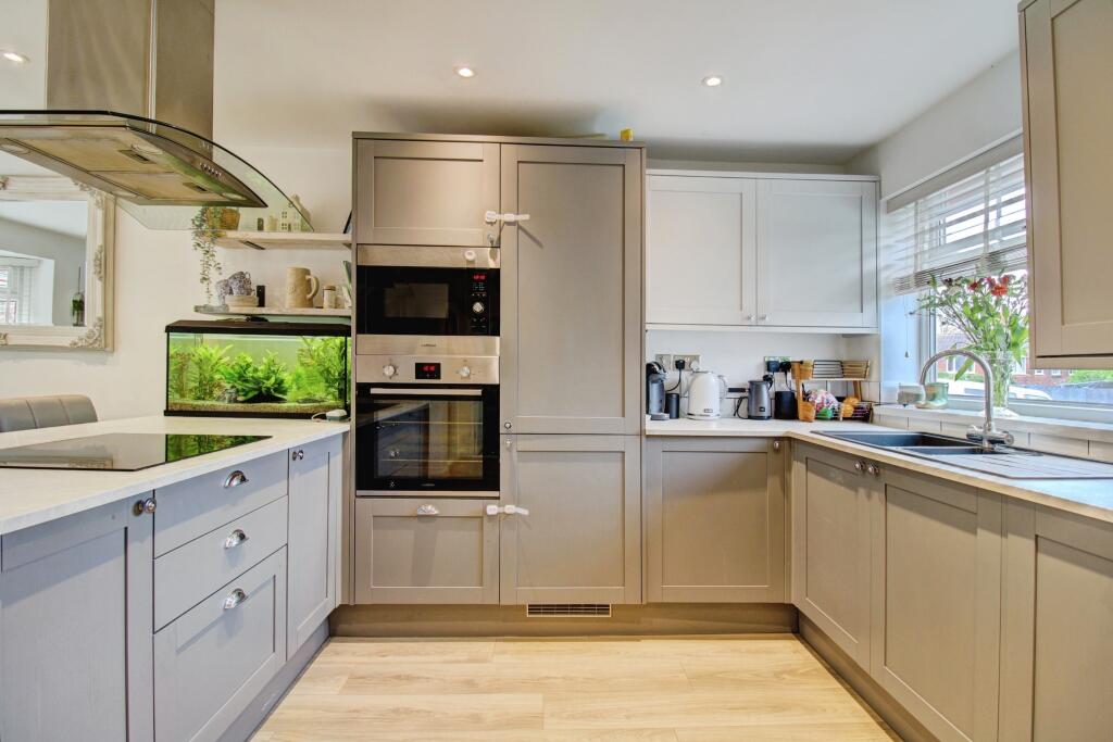 Additional image 5 of Brambling, Tamworth, B77