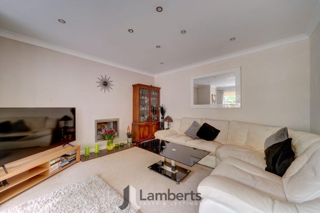 Additional image 4 of Johns Close, Studley, B80