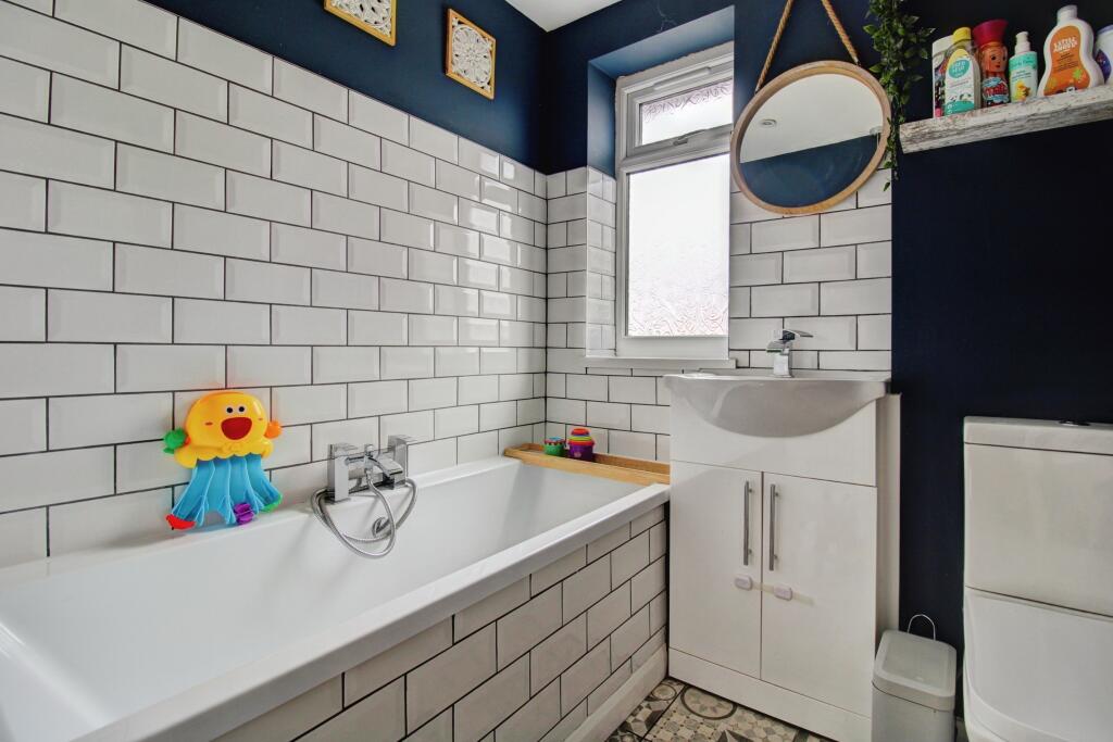 Additional image 17 of Brambling, Tamworth, B77