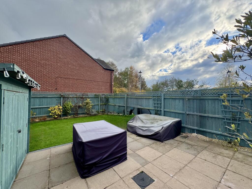 Additional image 3 of New Meadow Close, Dickens Heath, Solihull, B90