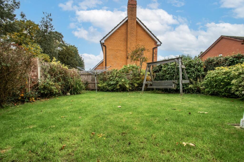 Additional image 4 of Chipstone Close, Solihull, West Midlands, B91