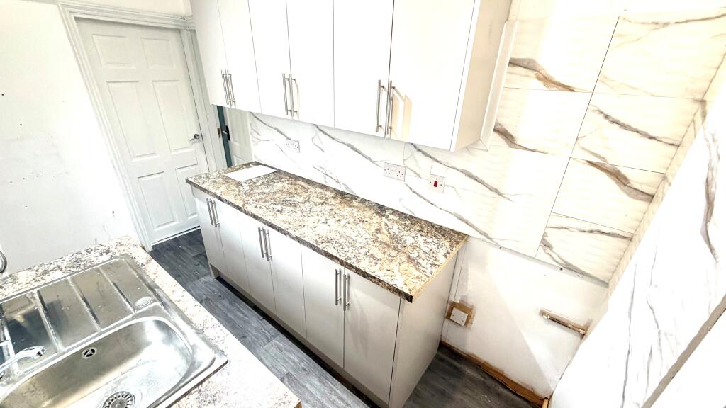 Additional image 3 of Swan Crescent