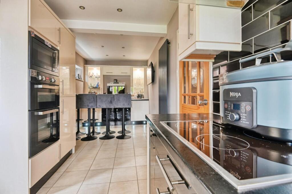 Additional image 3 of Woodhouse Lane, Tamworth