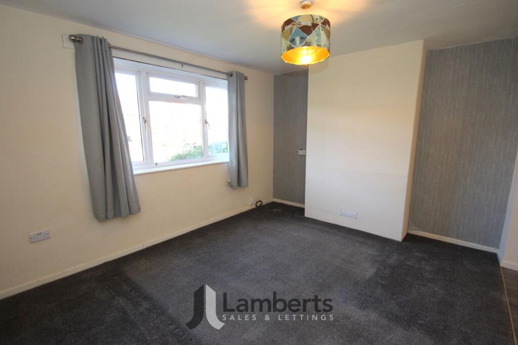 Additional image 5 of Crooks Lane, Studley, B80