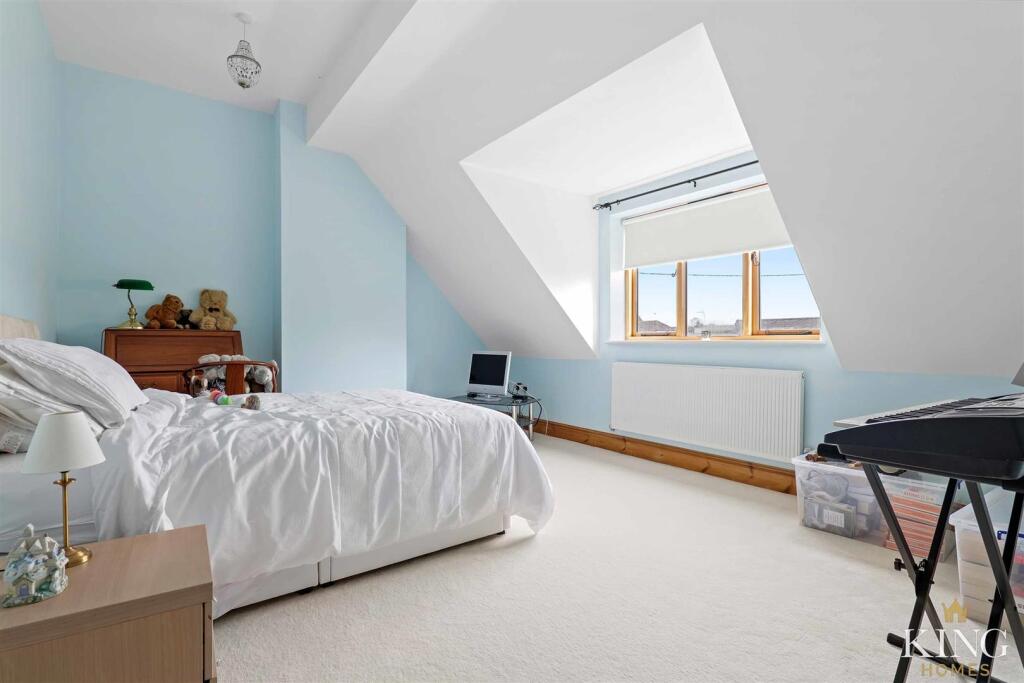 Additional image 17 of Holt Road, Studley