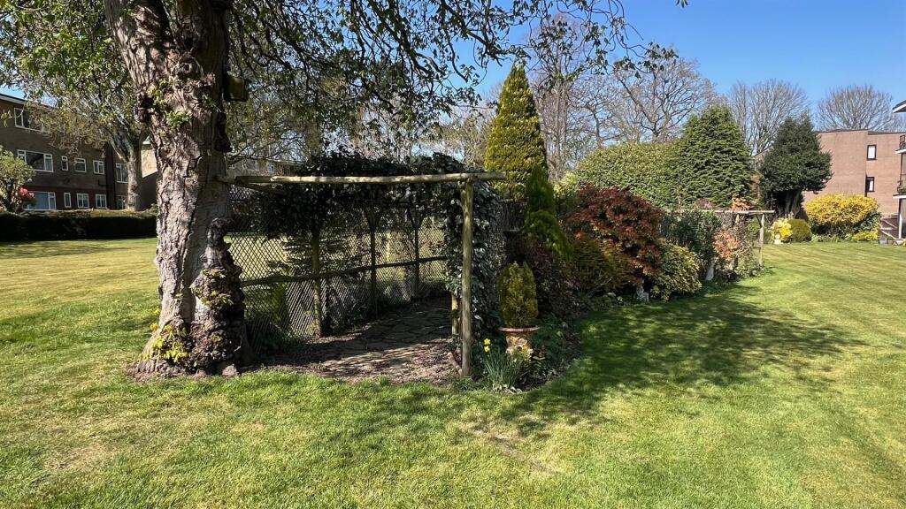 Additional image 13 of Vesey Close, Four Oaks